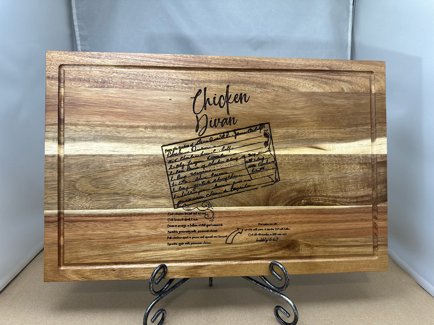 Acacia Cutting Board (17x11)